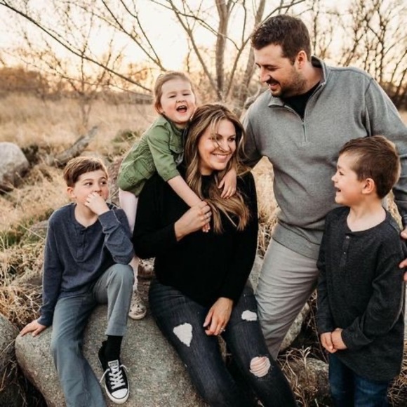 Meet your Posher, Justin - Picture 1 of 1